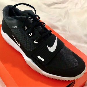 NIKE ALPHA MENACE TURF LOW